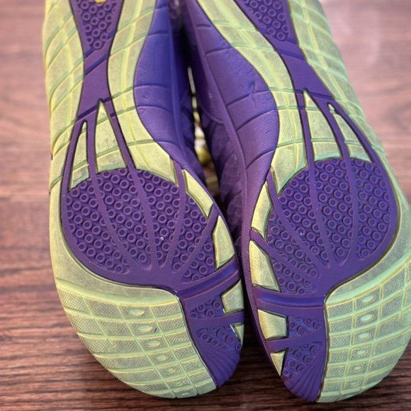 Merrell Glove Style Running Shoes Size 10, Purple and Yellow - Picture 4 of 4